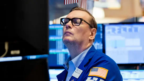 开盘：美股周一低开 主要股指上周强势上涨后回落